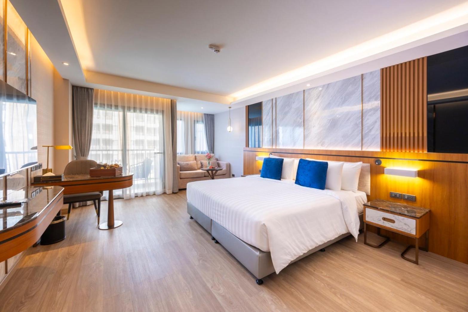 Wyndham Jomtien Pattaya Hotel Na Chom Thian Eksteriør billede